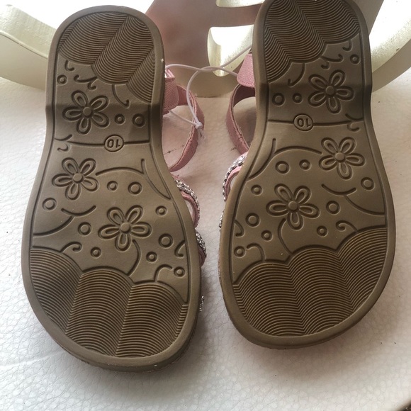 Little girls size 10 Pink embellished sandal NWOT - Picture 5 of 5